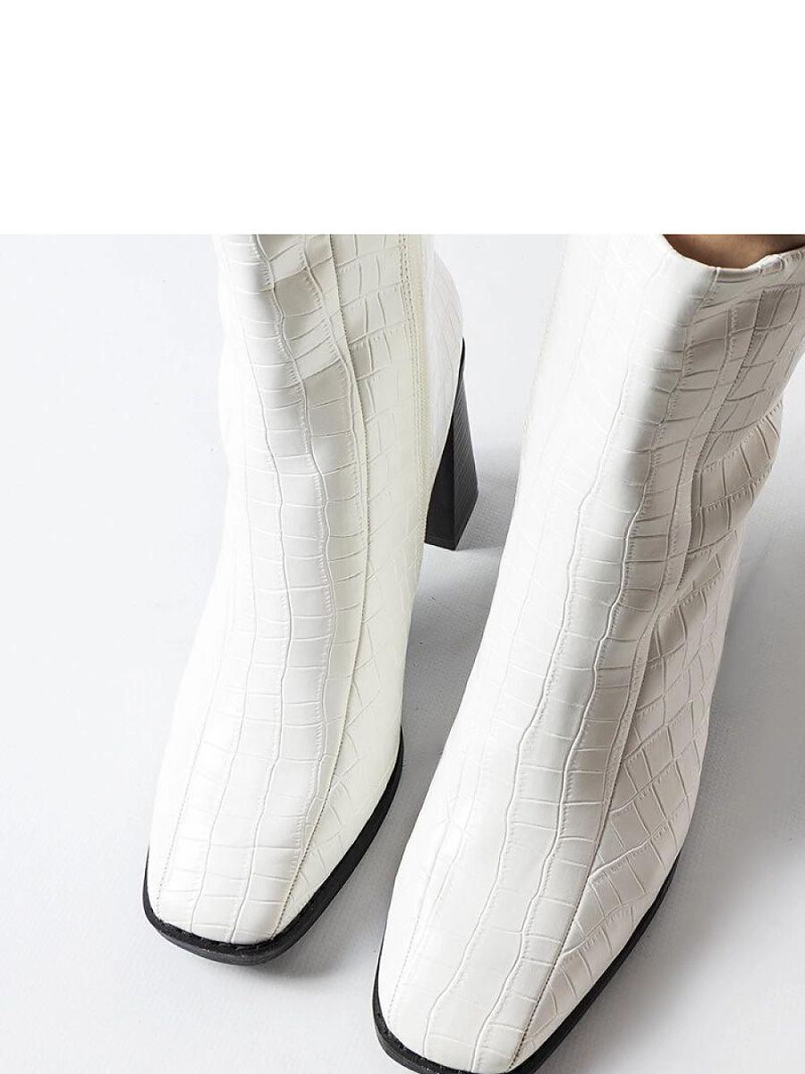 f837a18129b66f6d9c69af81260faec0