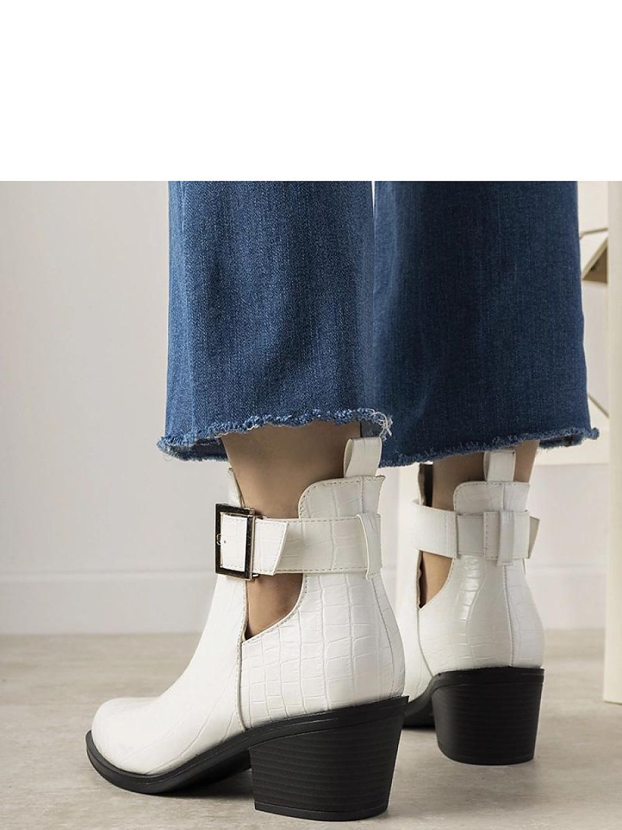 d95d41e8bf66d960f3921ac99875812e