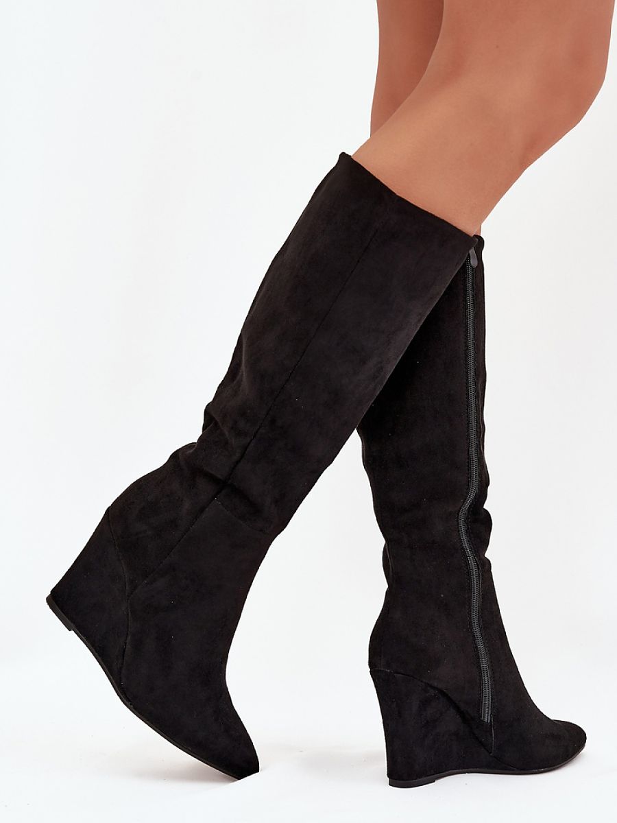 ebc4e509f85a8ef30ce6b4e843d5e51a