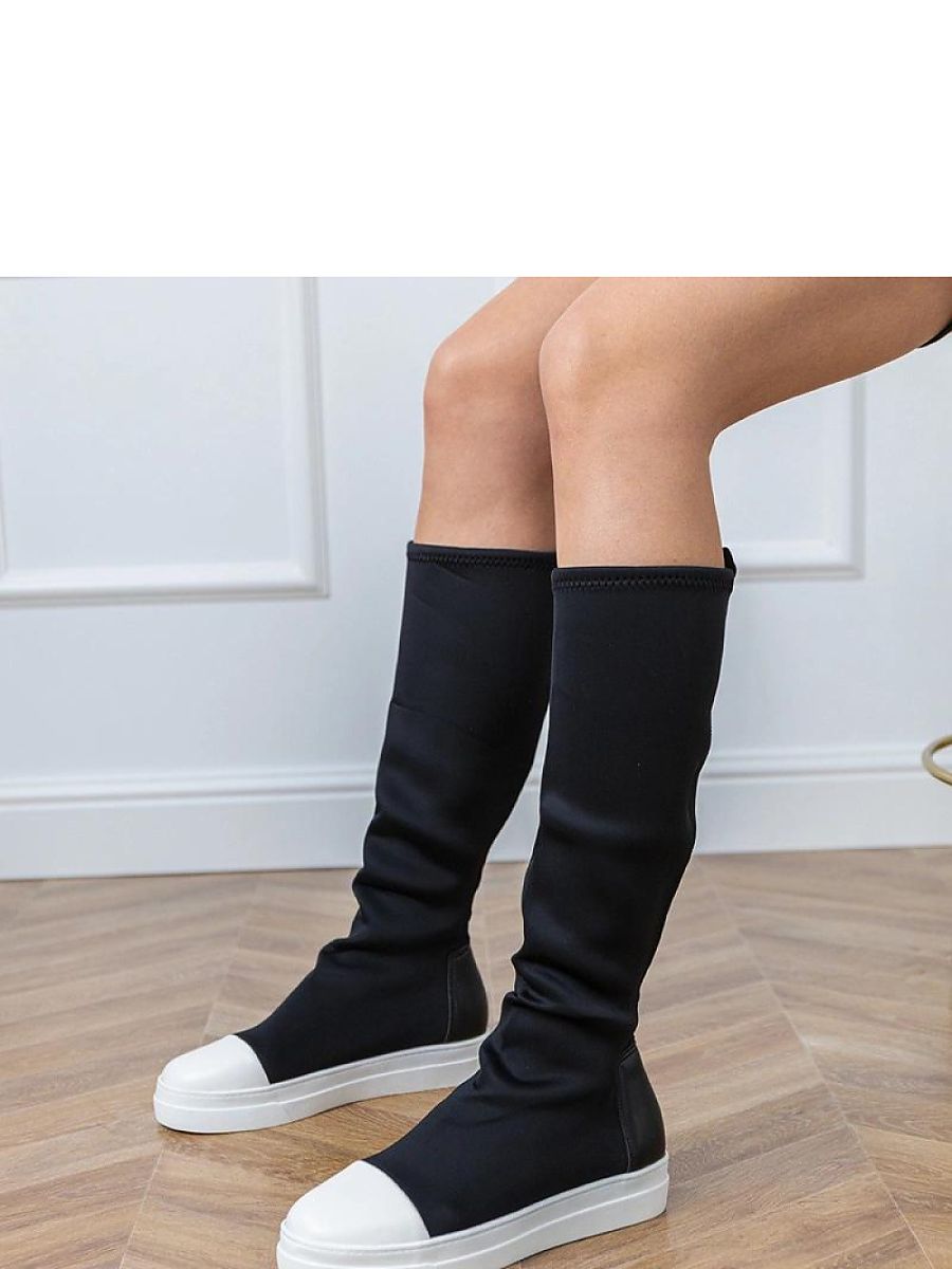 52efa35870716d6d3ccc23bf72a41104