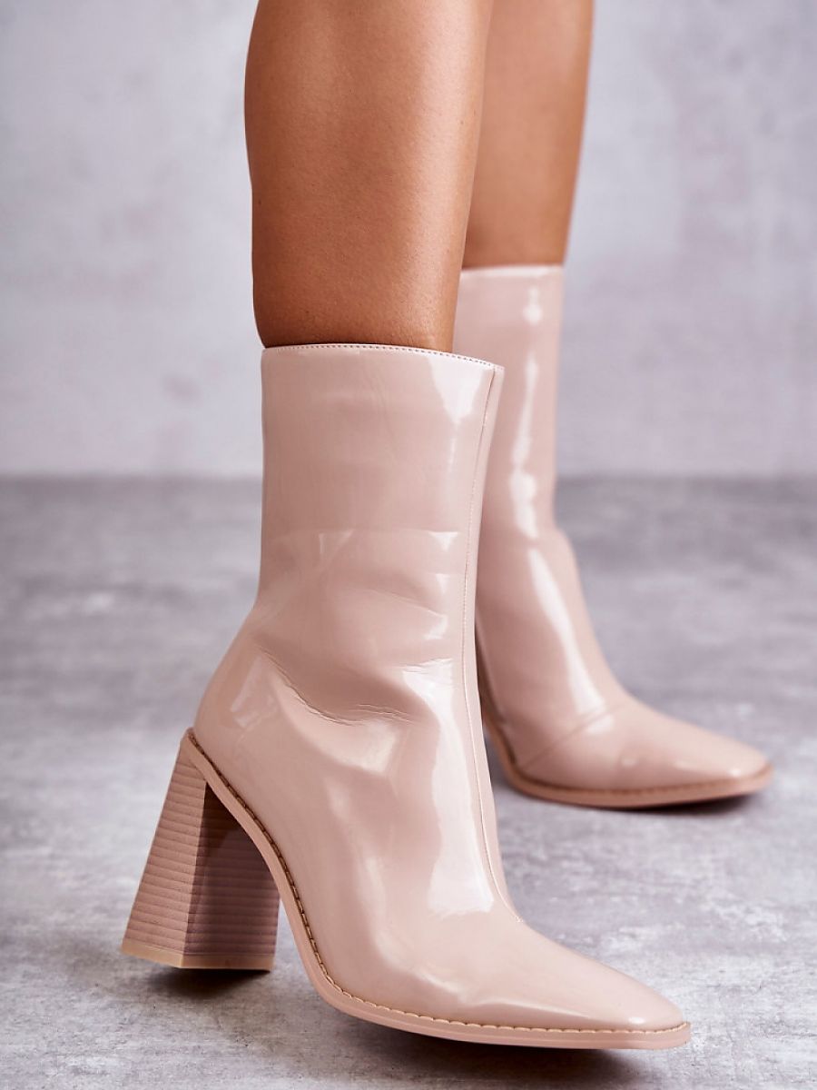 92dd645c03849cb0579e2d4ee62f70b8