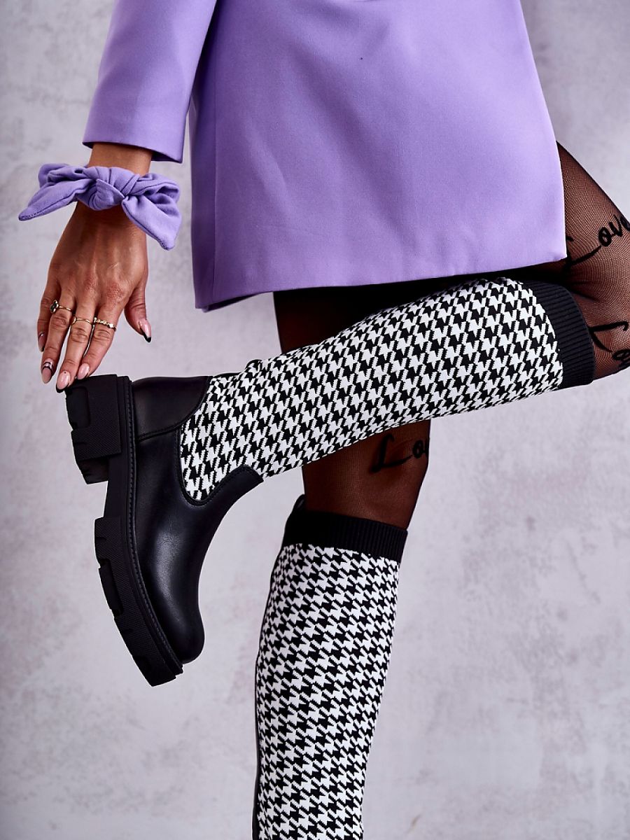 e80a4f7df8bd0c7773bb83f92c656774